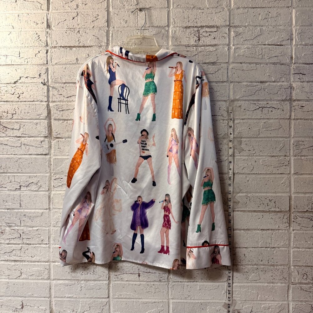 ✨ SHESHOW Taylor Swift Print Satin Pajama Top | XXL ✨ - Picture 6 of 10